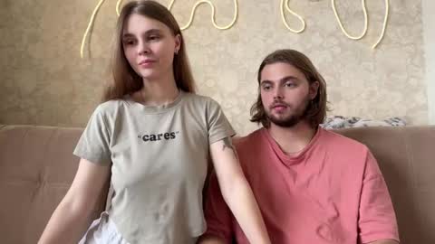 Eva Calvin online show from 12.23.25