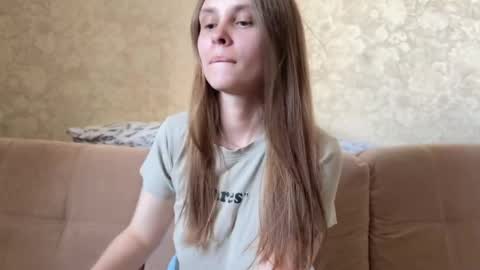 Eva Calvin online show from 06.03.26