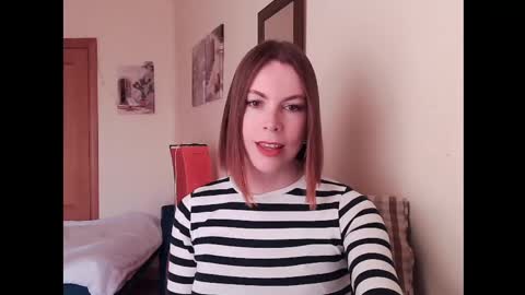 Snapshot of eva_cutesmile chatting on 05.20.26 Eva online show from 05.20.26