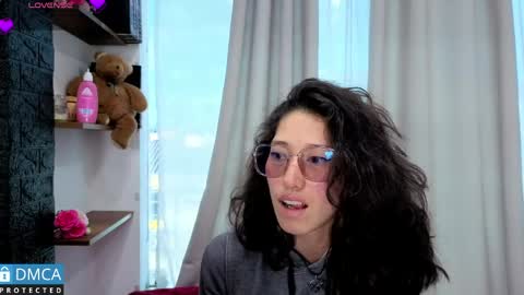 Snapshot of eva_delight_ chatting on 05.22.26 eva delight online show from 05.22.26
