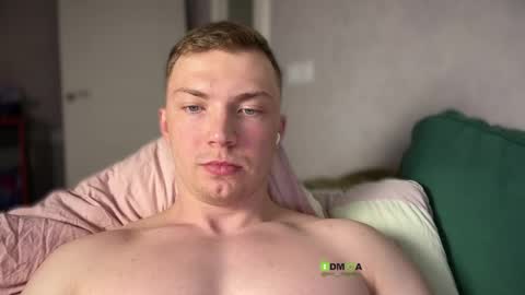 Eva and Iron online show from 04.18.26