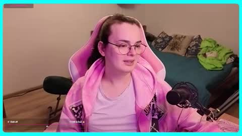 Snapshot of eva_katt chatting on 10.24.25 Gamer Katt online show from 10.24.25