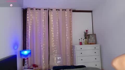 Snapshot of eva_lastar chatting on 09.29.25 Eva Lastar online show from 09.29.25