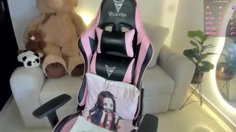 Eva   online show from 03.11.25