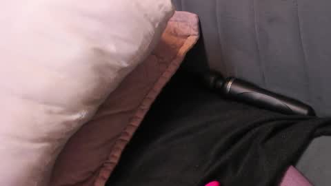 Snapshot of eva_macalliter chatting on 12.29.24 Angelinne online show from 12.29.24