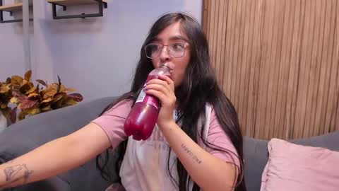 Snapshot of eva_macalliter chatting on 02.23.25 Angelinne online show from 02.23.25