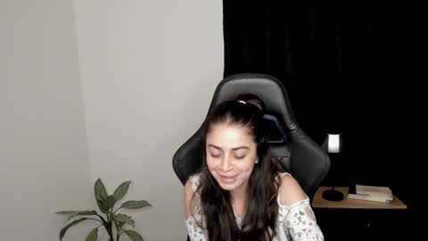 eva_monn online show from 01.09.25