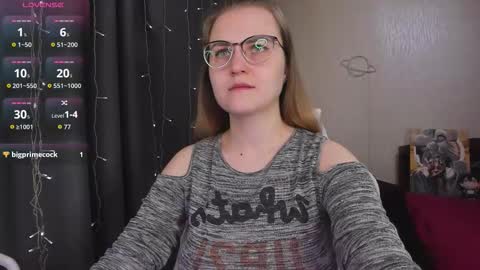 Snapshot of eva_orchid chatting on 02.11.26 Eva online show from 02.11.26