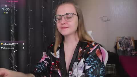 Snapshot of eva_orchid chatting on 02.24.26 Eva online show from 02.24.26