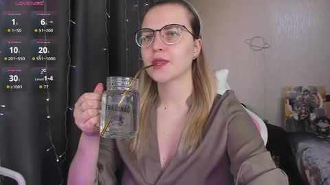 Eva online show from 03.23.26