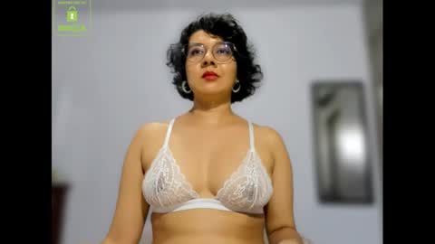 Eva online show from 12.19.24