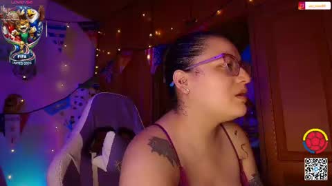 Snapshot of eva_rosse69 chatting on 06.23.26 Eva online show from 06.23.26