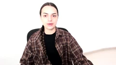 Eva online show from 02.05.25