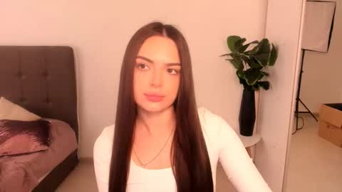 Eva online show from 04.08.26