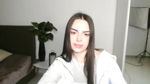 Eva online show from 04.22.26