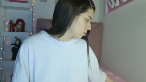 Eva Sin online show from 04.01.26