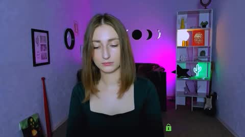 Snapshot of eva_smiith_ chatting on 10.07.25 Eva online show from 10.07.25