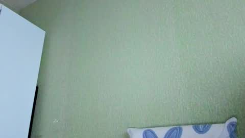 Snapshot of eva_tomiok chatting on 11.22.25 Eva online show from 11.22.25