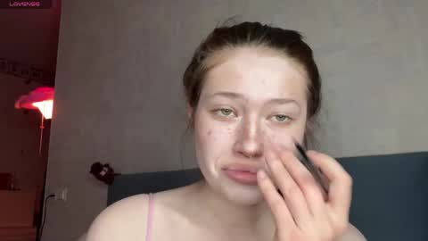 eva varnerr online show from 04.04.26