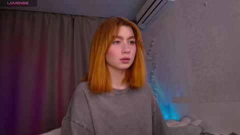 Snapshot of evaa_moonn_ chatting on 01.16.26 Eva online show from 01.16.26