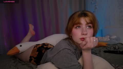 Snapshot of evaa_moonn_ chatting on 02.19.26 Eva online show from 02.19.26