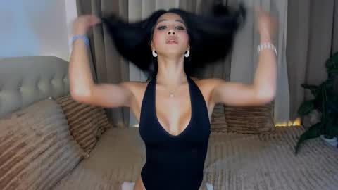 Snapshot of evaambrose chatting on 03.16.26 Eva Ambrose online show from 03.16.26