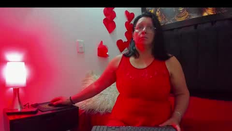 Snapshot of evaaross chatting on 03.06.25 Eva online show from 03.06.25