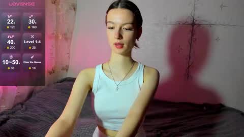 Hi Im Eva - welcome to my room online show from 12.17.25