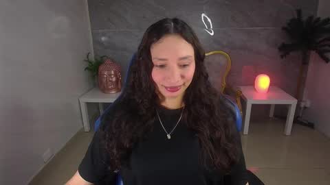 Snapshot of evageline_s chatting on 09.09.25 Evangeline online show from 09.09.25