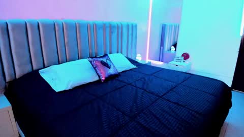 Eva Gomez online show from 01.26.25