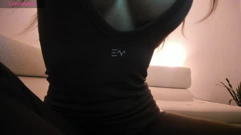Snapshot of evagomez chatting on 05.11.26 Eva Gomez online show from 05.11.26