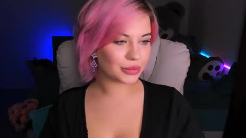 Eva online show from 12.18.24