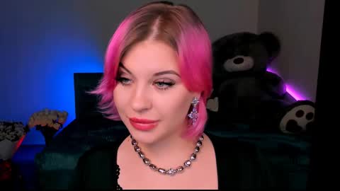 Eva online show from 01.18.25