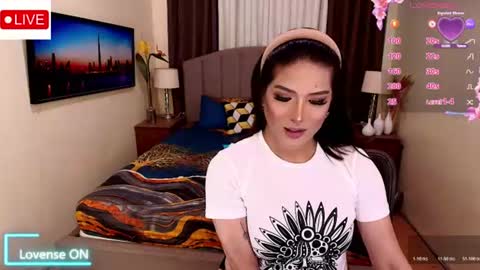 Snapshot of evahir chatting on 07.17.26 evahir online show from 07.17.26