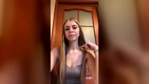 Snapshot of evajansma chatting on 07.15.26 evajansma online show from 07.15.26