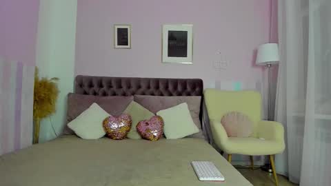 Eva online show from 10.10.25