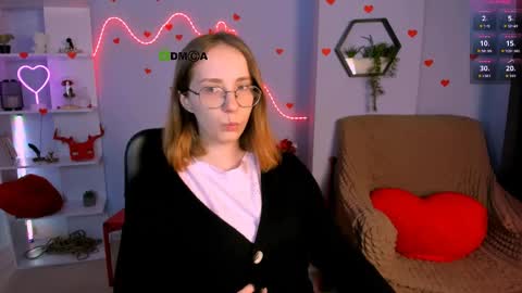 evalora online show from 04.04.26