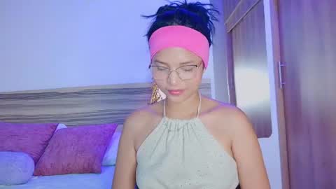 Snapshot of evalune_ chatting on 07.11.26 . online show from 07.11.26