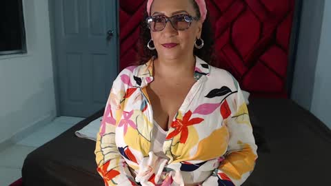 Snapshot of evamills1 chatting on 02.07.25 Eva Mills online show from 02.07.25