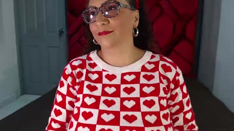 Snapshot of evamills1 chatting on 02.09.25 Eva Mills online show from 02.09.25