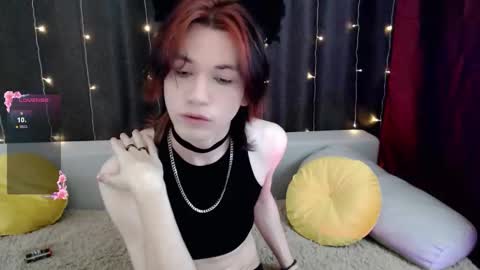 Snapshot of evan_reinhart chatting on 11.17.25 evan_reinhart online show from 11.17.25