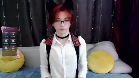 Snapshot of evan_reinhart chatting on 11.25.25 evan_reinhart online show from 11.25.25