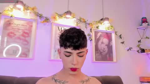 Snapshot of evan_voss chatting on 05.11.26 Evan voss help me get 200 likesindependent model online show from 05.11.26