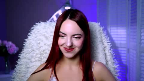 Snapshot of evanellson chatting on 10.23.25 Eva online show from 10.23.25