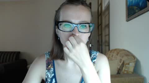 Snapshot of evangeline06 chatting on 07.13.26 YourMistress online show from 07.13.26