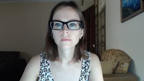 Snapshot of evangeline06 chatting on 07.16.26 YourMistress online show from 07.16.26