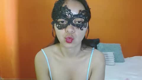 evangelinne_01 online show from 02.06.26