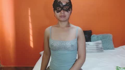 evangelinne_01 online show from 02.07.26