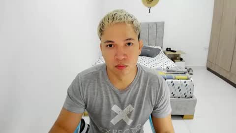 Snapshot of evans_king chatting on 05.29.26 Evan online show from 05.29.26