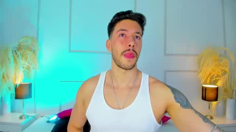 E V A N S online show from 10.20.25